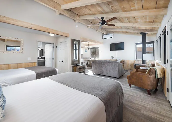 Sky Ranch Hotel