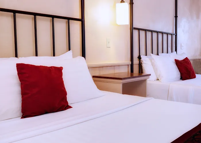 Hotel Sky Ranch 3*